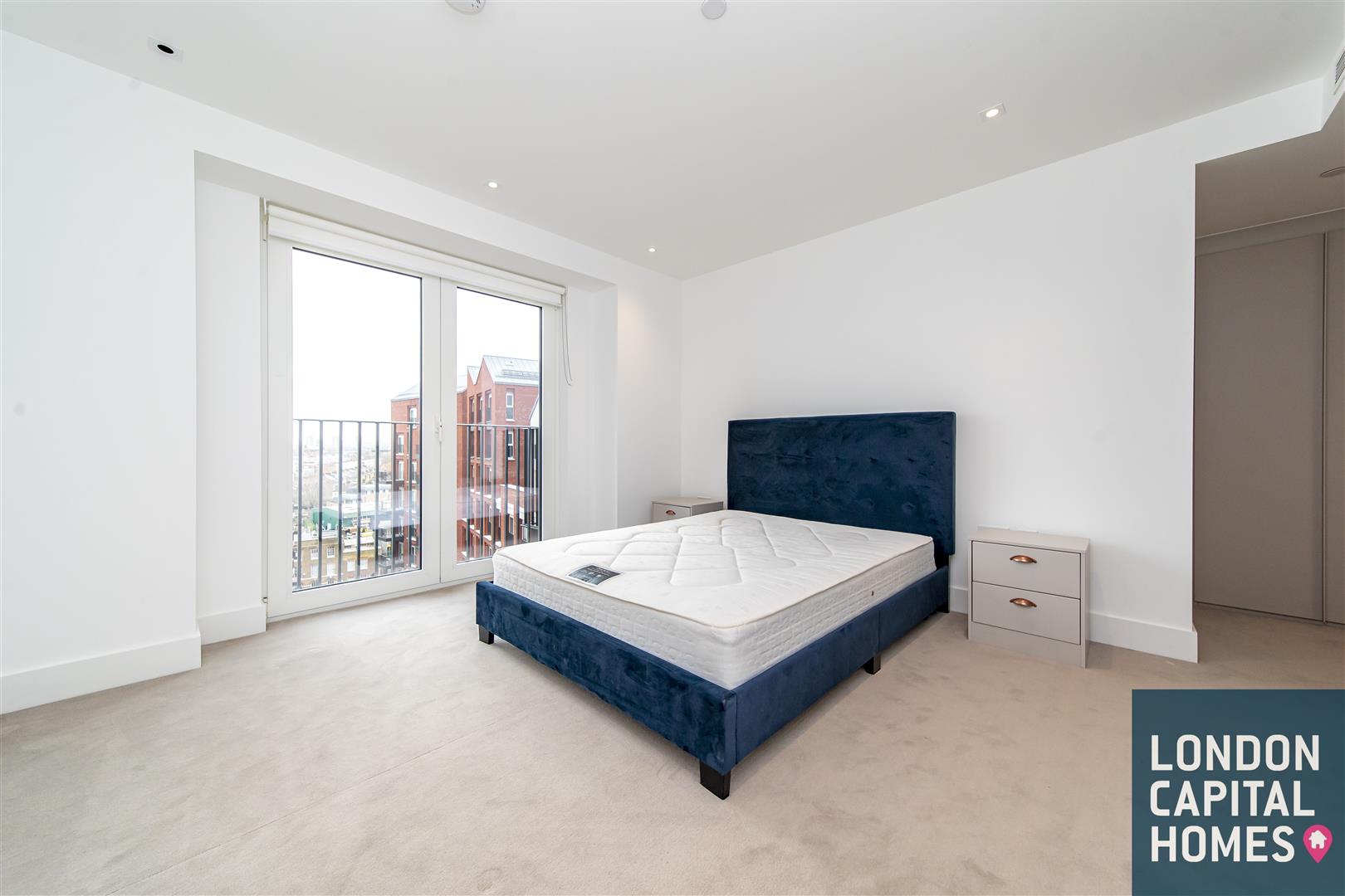 7A Exchange Gardens, London